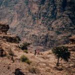 2 day hiking guide to Petra. Trail with mountain views beside the Monastery