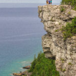 Lion's Head Provincial Park Trail Guide | Hike along 200 foot white limestone cliffs above the turquoise waters of Lake Huron | Driftwoodsfamily #ontarioparks #ontario #hiking #trailguide